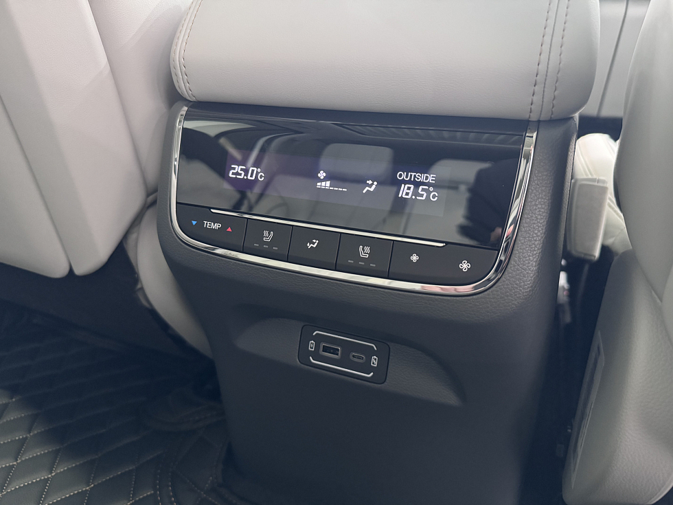 GAC GS8 GX Traveller, белый