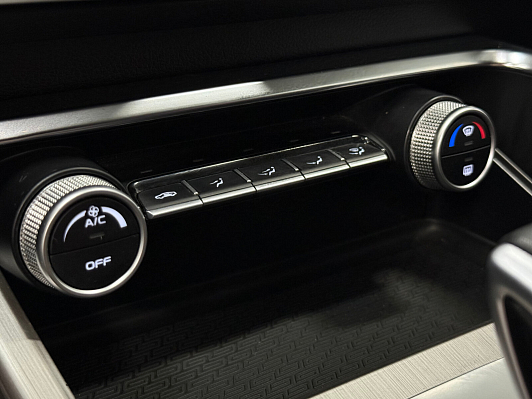 Geely Coolray Comfort, 2020 года, пробег 72000 км