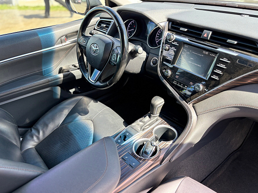 Toyota Camry Элеганс Safety, 2019 года, пробег 164620 км