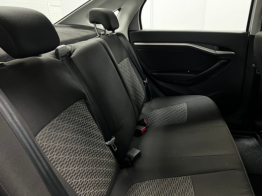 Lada (ВАЗ) Vesta Comfort, 2019 года, пробег 137000 км