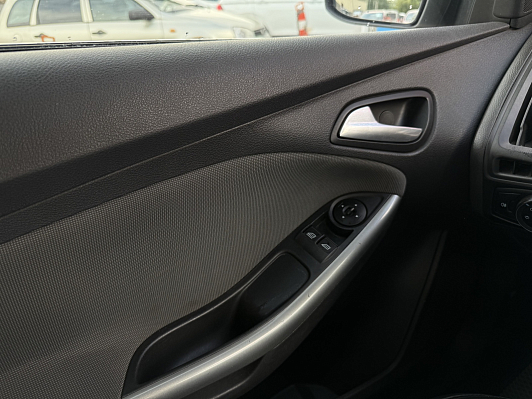 Ford Focus Trend, 2011 года, пробег 309000 км