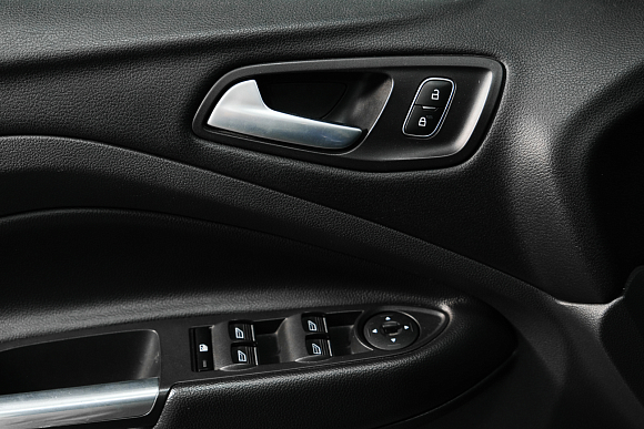 Ford Kuga Trend, 2018 года, пробег 189499 км