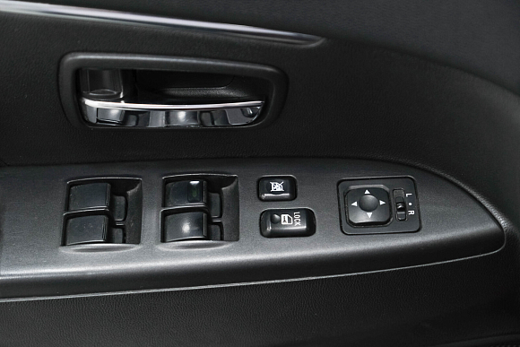 Mitsubishi ASX, 2014 года, пробег 204410 км