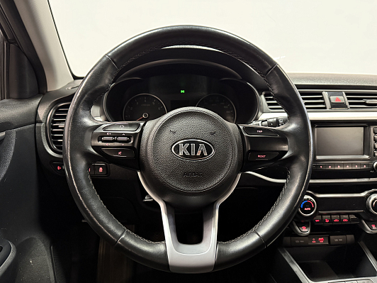 Kia Rio Luxe, 2019 года, пробег 92000 км
