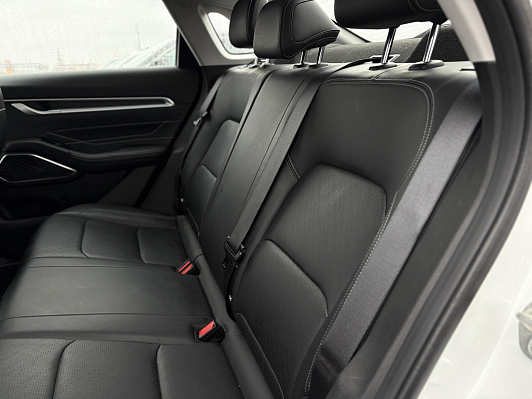 Geely Emgrand Flagship, 2024 года, пробег 46234 км