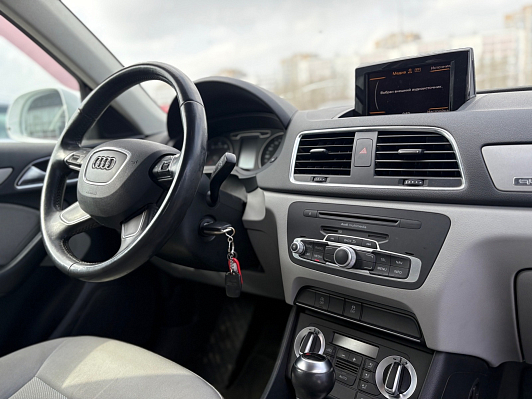 Audi Q3, 2013 года, пробег 209925 км
