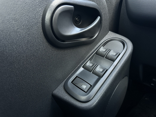 Lada (ВАЗ) Largus Comfort Light 5 мест, 2024 года, пробег 5500 км