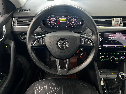Skoda Octavia Hockey Edition, 2020 года, пробег 105000 км