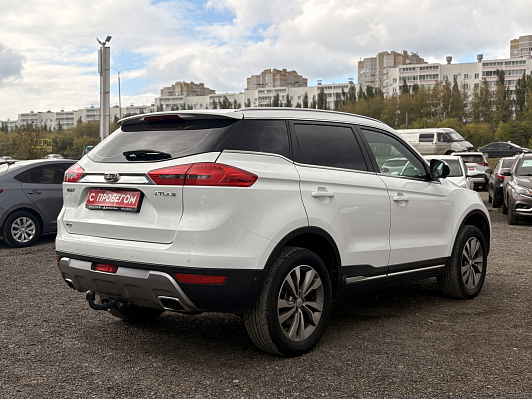 Geely Atlas Luxury, 2019 года, пробег 131015 км