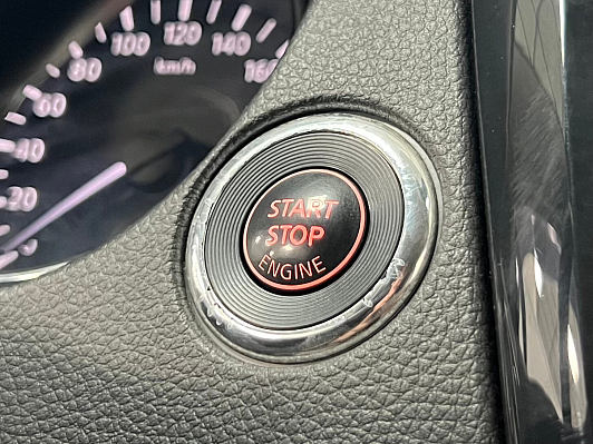 Nissan X-Trail SE, 2017 года, пробег 190000 км