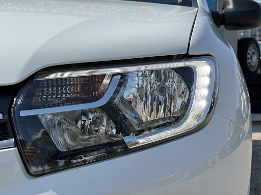 Renault Logan Access, 2021 года, пробег 38245 км