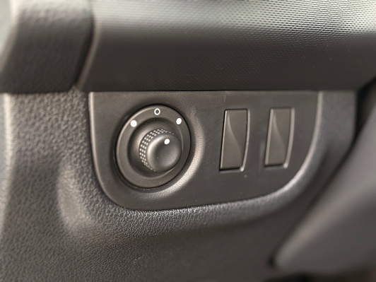 Renault Sandero Access, 2019 года, пробег 93130 км
