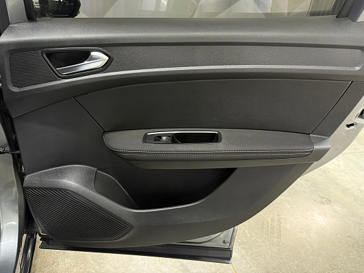 Renault Arkana Life, 2020 года, пробег 83558 км