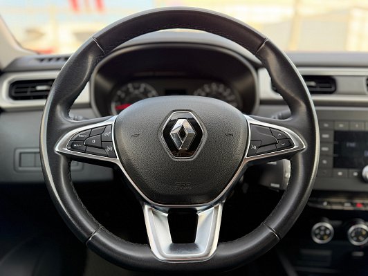 Renault Arkana Drive, 2021 года, пробег 125000 км