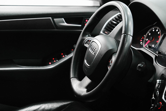 Audi Q5, 2011 года, пробег 148463 км