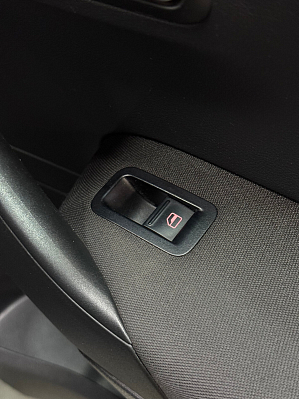 Volkswagen Polo Trendline, 2011 года, пробег 134000 км