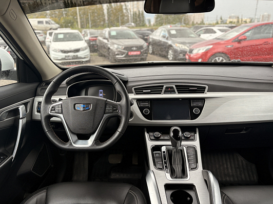 Geely Atlas Luxury, 2019 года, пробег 131015 км