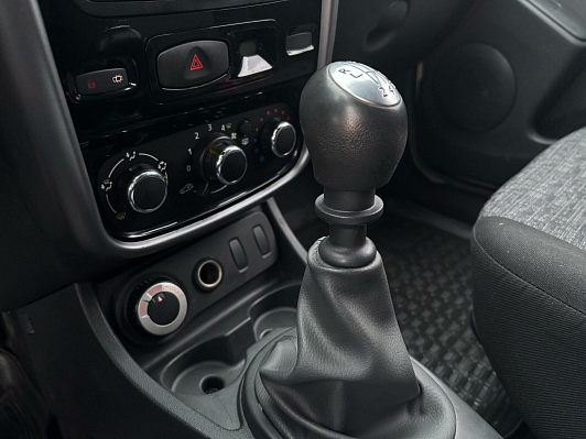 Renault Duster LE Adventure, 2013 года, пробег 147725 км