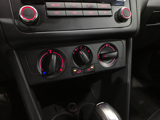 Volkswagen Polo Comfortline, 2011 года, пробег 152329 км