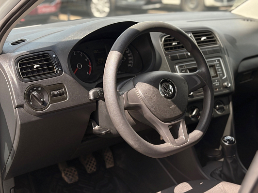 Volkswagen Polo Trendline, 2019 года, пробег 67468 км