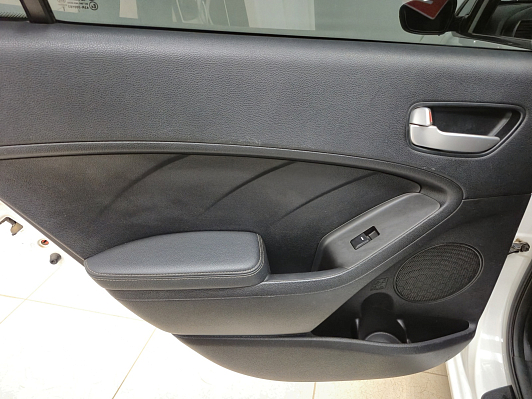 Kia Cerato Comfort, 2013 года, пробег 266416 км