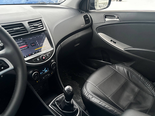 Hyundai Solaris, 2015 года, пробег 155501 км