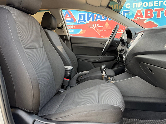 Hyundai Solaris Elegance, 2018 года, пробег 160000 км