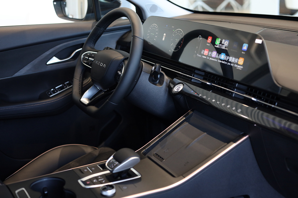 Omoda C5 Стиль (2024), черный