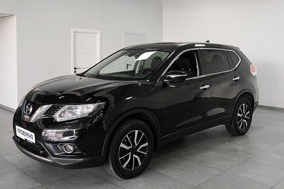 Nissan X-Trail SE, 2017 года, пробег 105000 км