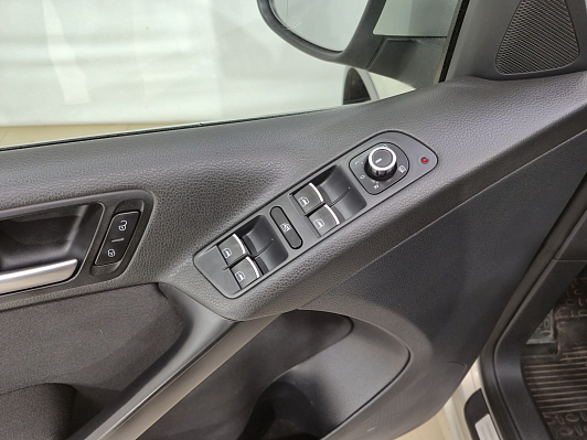 Volkswagen Tiguan Track&Field, 2011 года, пробег 190062 км
