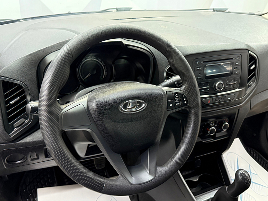 Lada (ВАЗ) XRAY, 2017 года, пробег 125878 км