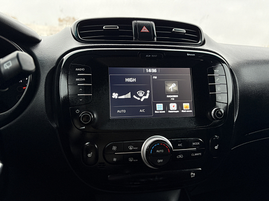 Kia Soul Luxe, 2018 года, пробег 106512 км