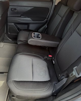 Mitsubishi Outlander Invite, 2021 года, пробег 59640 км