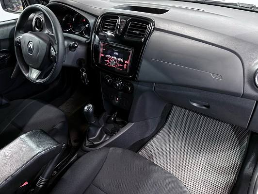 Renault Sandero Confort, 2017 года, пробег 172000 км