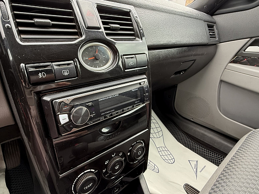 Lada (ВАЗ) Priora, 2012 года, пробег 313000 км