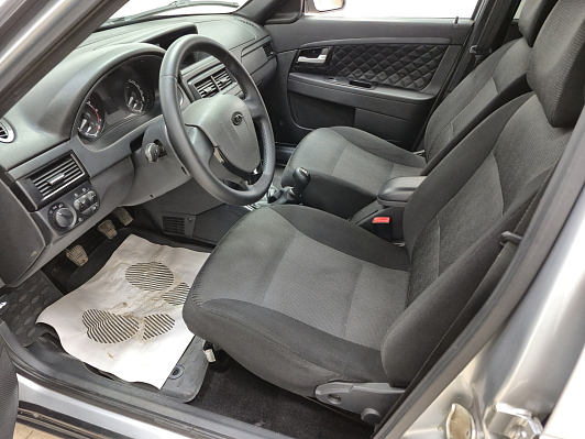 Lada (ВАЗ) Priora Standard 21702-40-050, 2018 года, пробег 91000 км