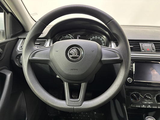 Skoda Rapid Hockey Edition Active, 2019 года, пробег 108331 км