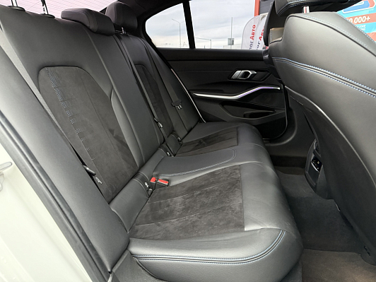 BMW 3 серии 320d xDrive M Sport Edition 21, 2020 года, пробег 111000 км