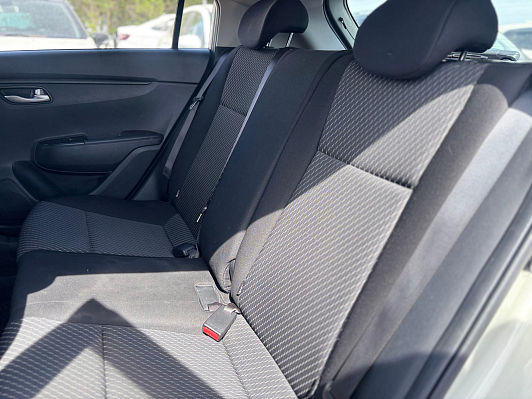 Kia Rio Luxe, 2018 года, пробег 114338 км