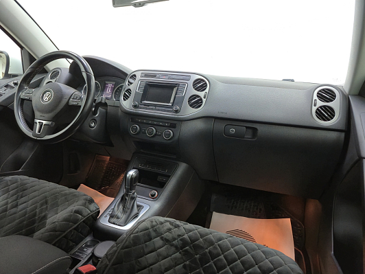 Volkswagen Tiguan, 2016 года, пробег 121757 км
