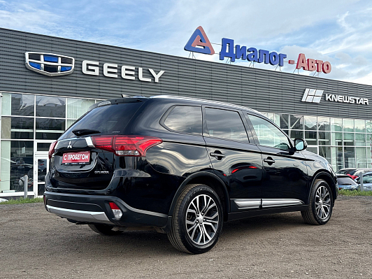 Mitsubishi Outlander Instyle, 2018 года, пробег 106997 км