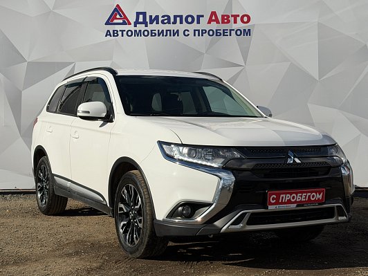Mitsubishi Outlander Intense+, 2021 года, пробег 163500 км
