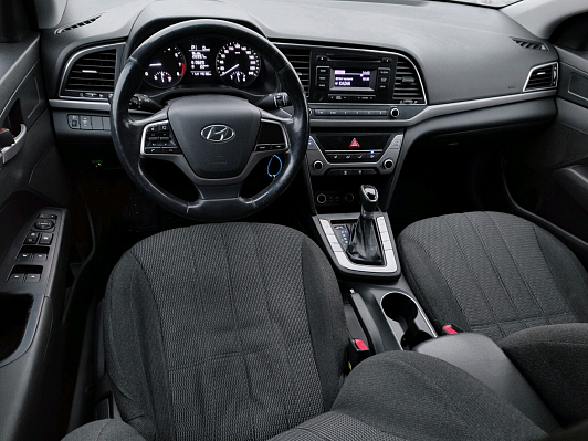 Hyundai Elantra Base, 2017 года, пробег 145000 км