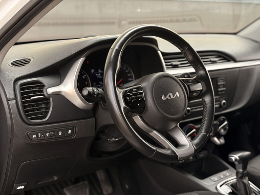 Kia Rio Comfort, 2022 года, пробег 48715 км
