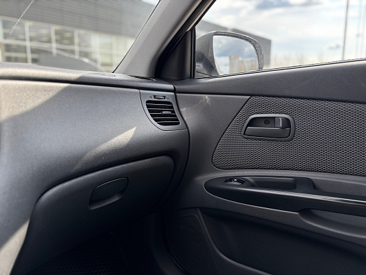 Kia Rio Luxe, 2011 года, пробег 152380 км