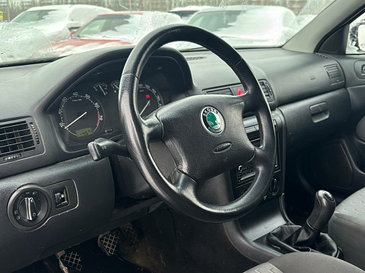 Skoda Octavia, 2008 года, пробег 194189 км