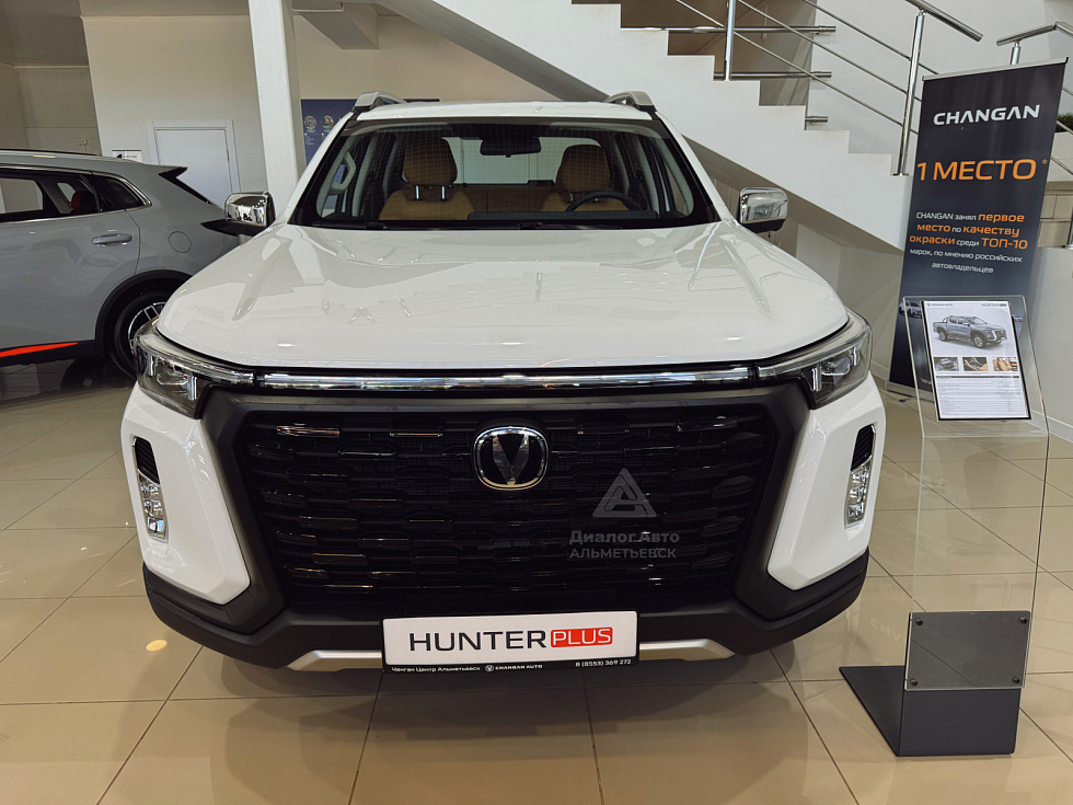 Changan Hunter Plus Luxe, белый