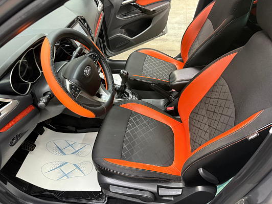 Lada (ВАЗ) Vesta Luxe Multimedia (2018-2019), 2018 года, пробег 46461 км
