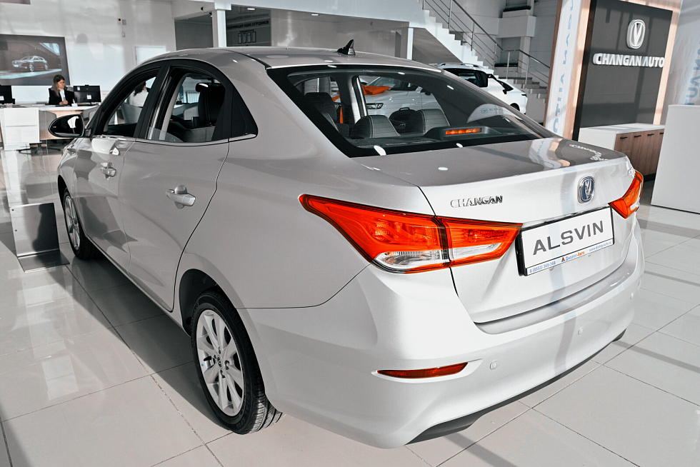 Changan Alsvin Техно, серебряный