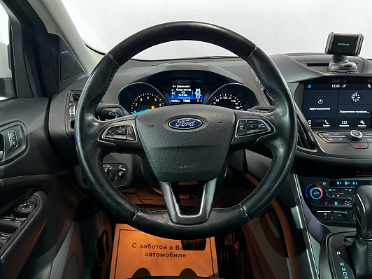 Ford Kuga Trend Plus, 2017 года, пробег 104000 км